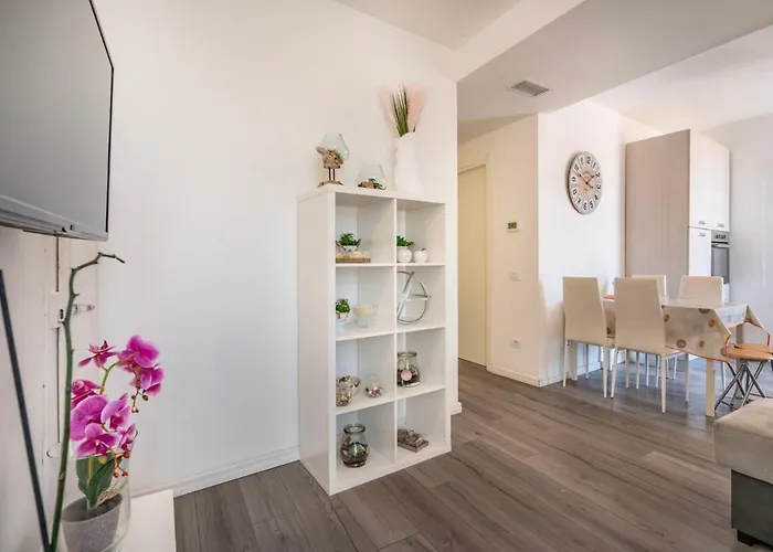 Apartment Maison Lumiere *