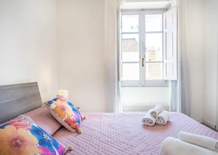 Maison Lumiere Apartment