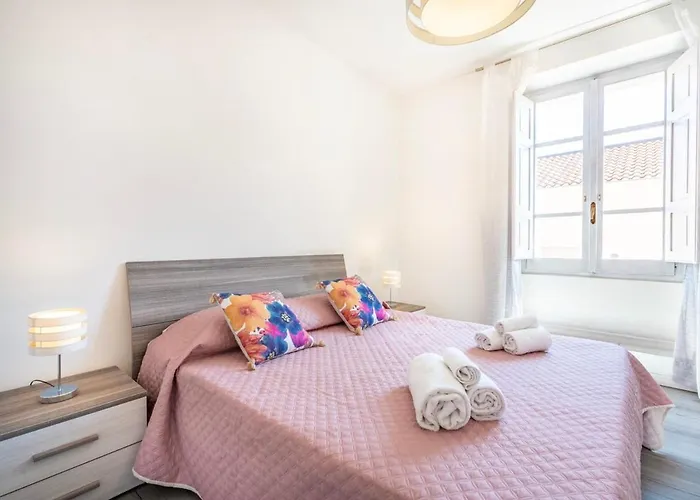 Maison Lumiere Apartment