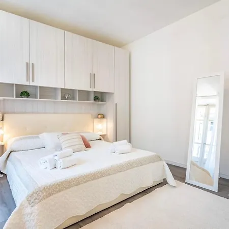 Apartment Maison Lumiere Cagliari