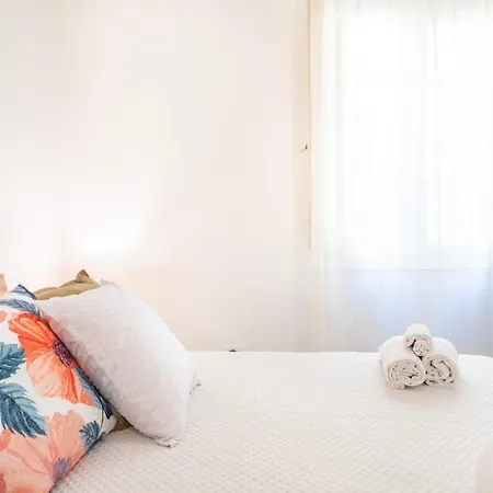 Apartment Maison Lumiere Cagliari