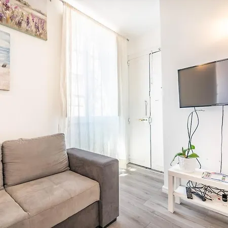 Maison Lumiere شقة كالياري