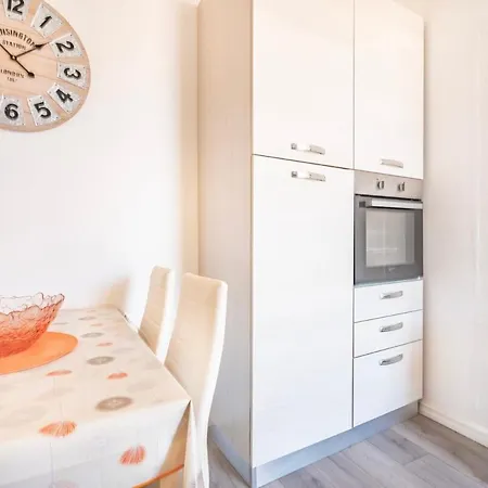 Maison Lumiere كالياري