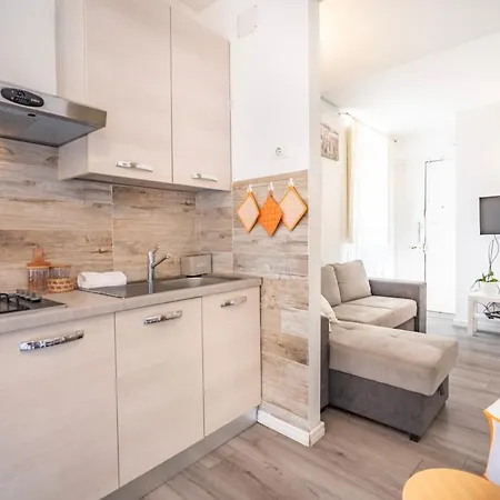 Apartment Maison Lumiere *