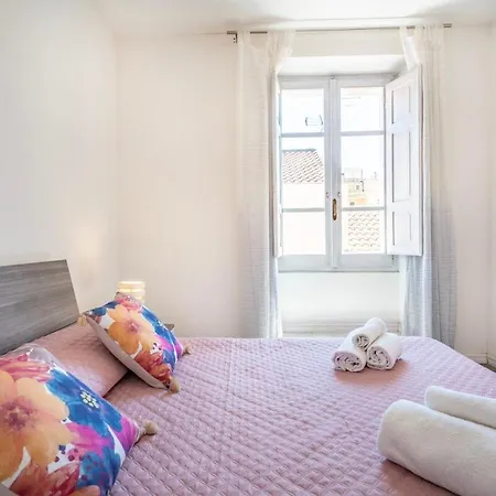 Appartement Maison Lumiere *